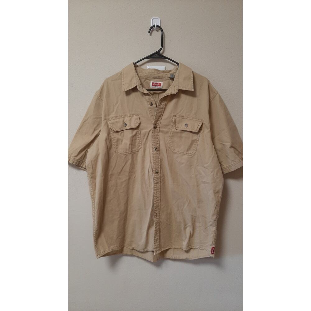 Wrangler Men's Casual Button Up Work Shirt Short Sleeve